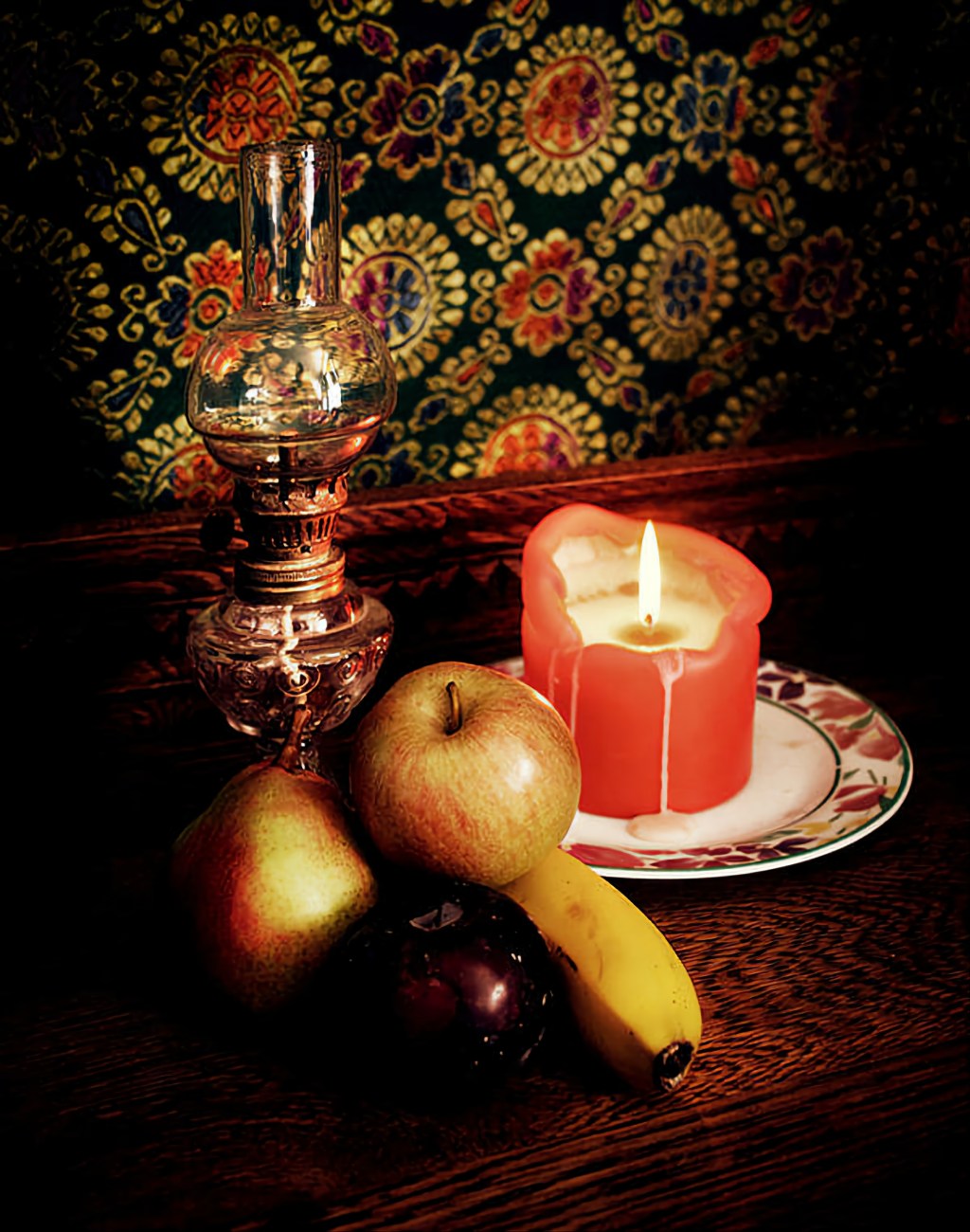 Illuminating Still Life