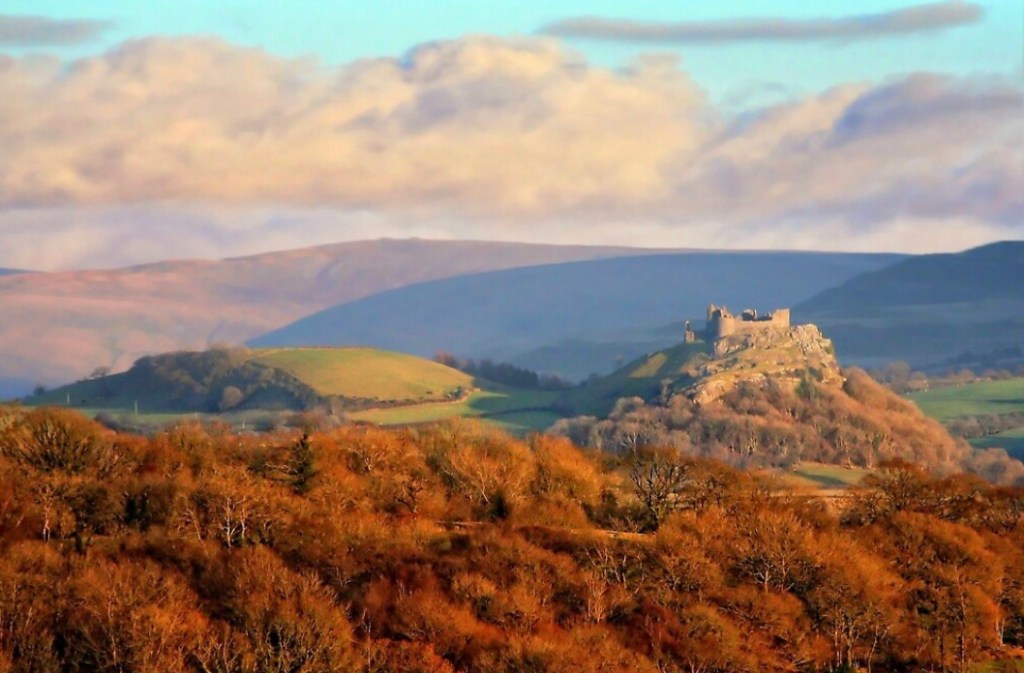 Carreg Cennen Castle