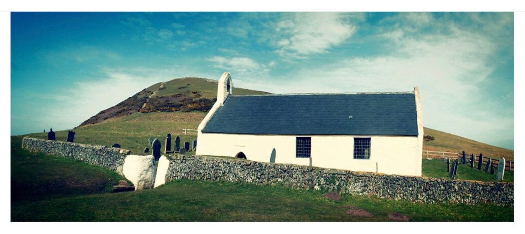 Mwnt Church: A Mouse’s&nbsp;Hymn