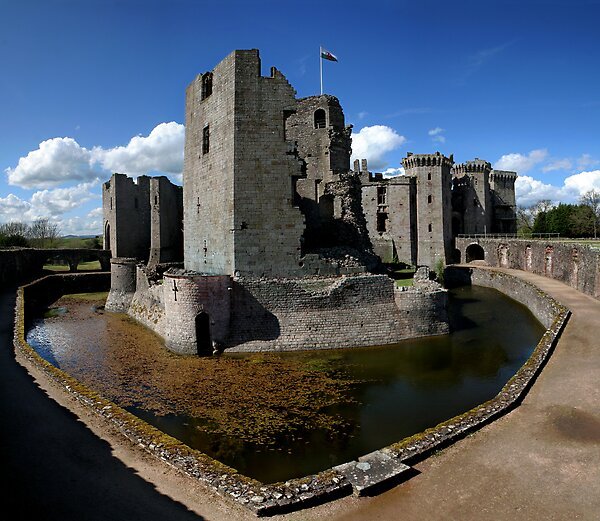Raglan Castle: Echoing Through&nbsp;Time
