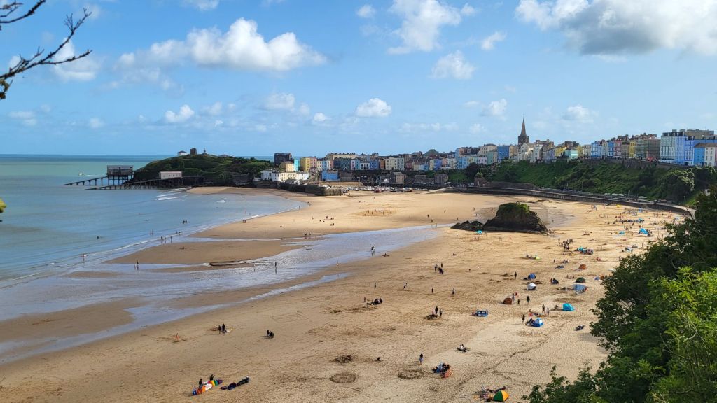 A postcard with a real&nbsp;breeze