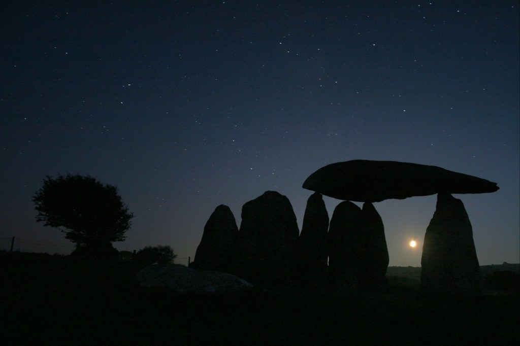 The Neolithic Burial Chambers of&nbsp;Pembrokeshire